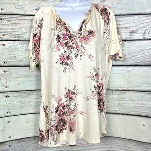 Maurices Cream Floral Print Lace-Up Blouse Women’s Size M
